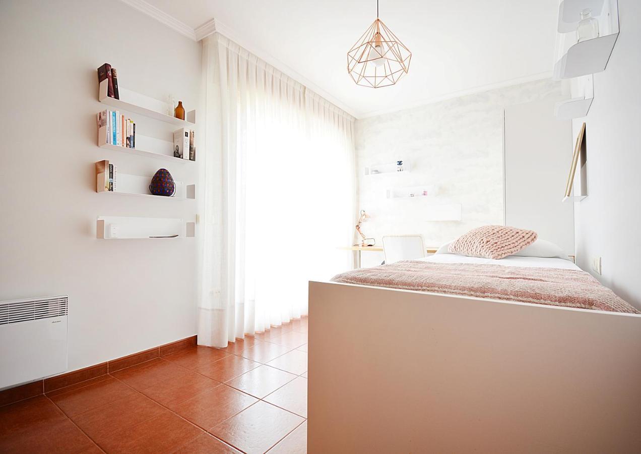 Galihost - Apartamento Con Piscina En El Centro De Sanxenxo Εξωτερικό φωτογραφία