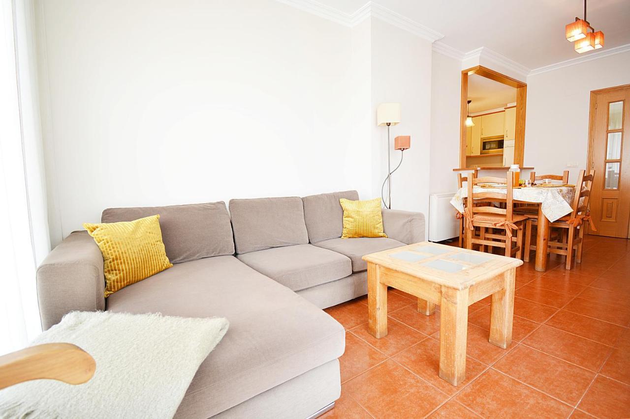 Galihost - Apartamento Con Piscina En El Centro De Sanxenxo Εξωτερικό φωτογραφία